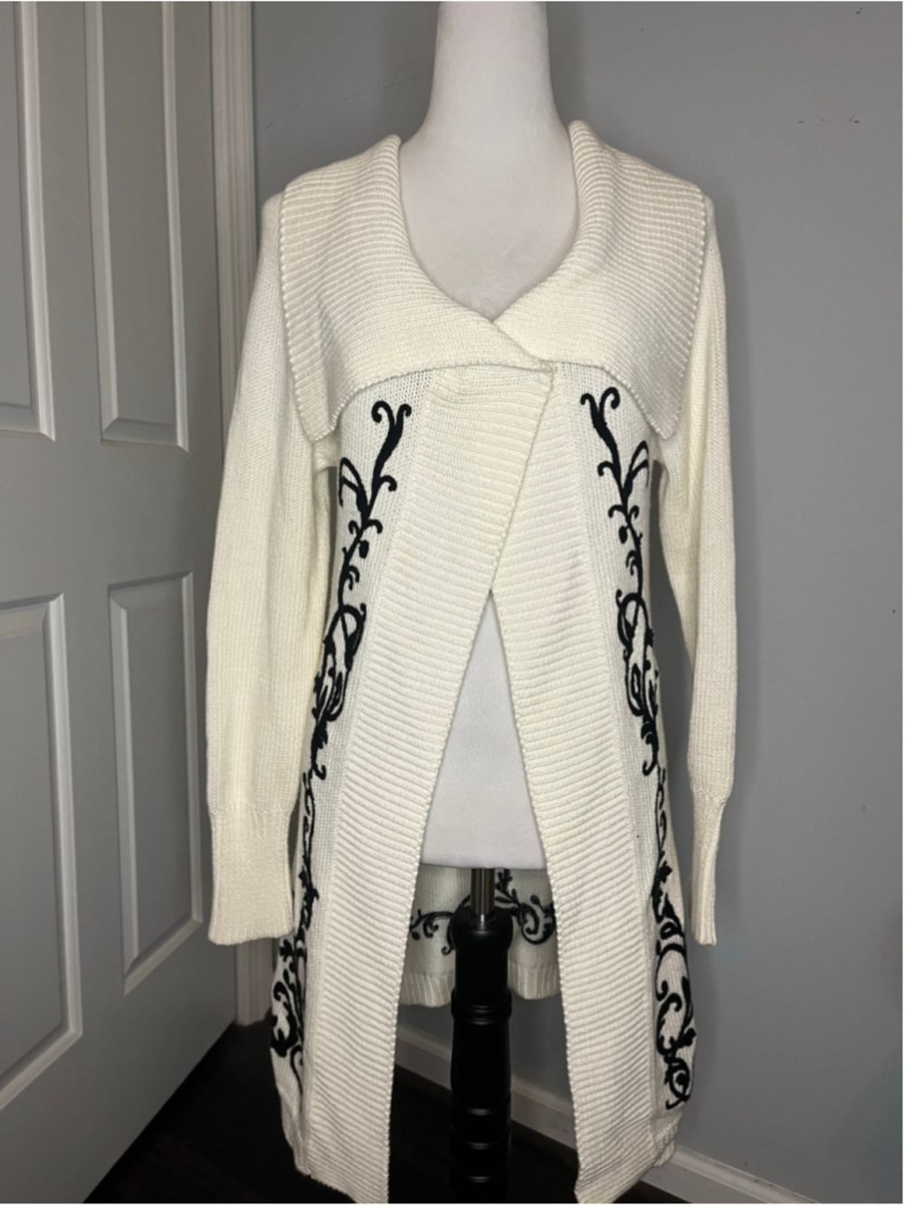 White House Black Market Long Line Cardigan Sweater